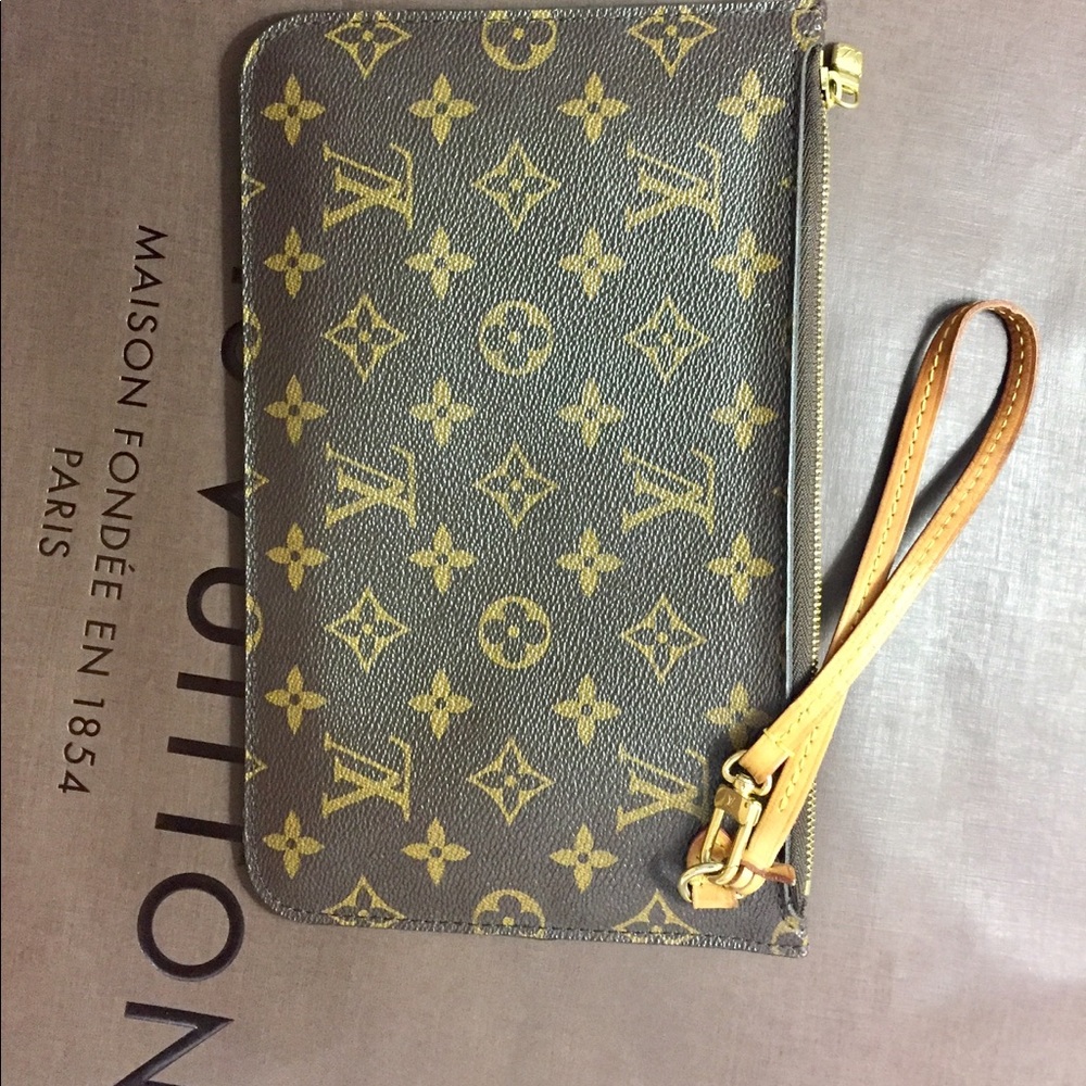 Louis Vuitton pocket clutch